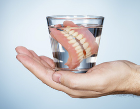 Port de la prothèse lors du sommeil